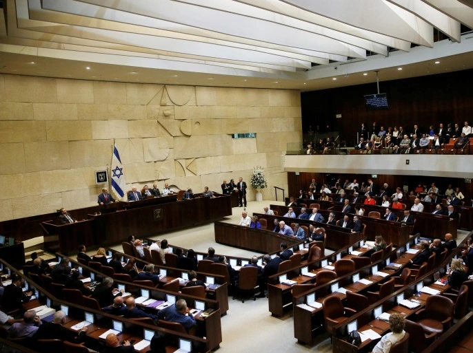 بالفيديو: "طوشة" في الكنيست بسبب انتهاكات جيش الاحتلال