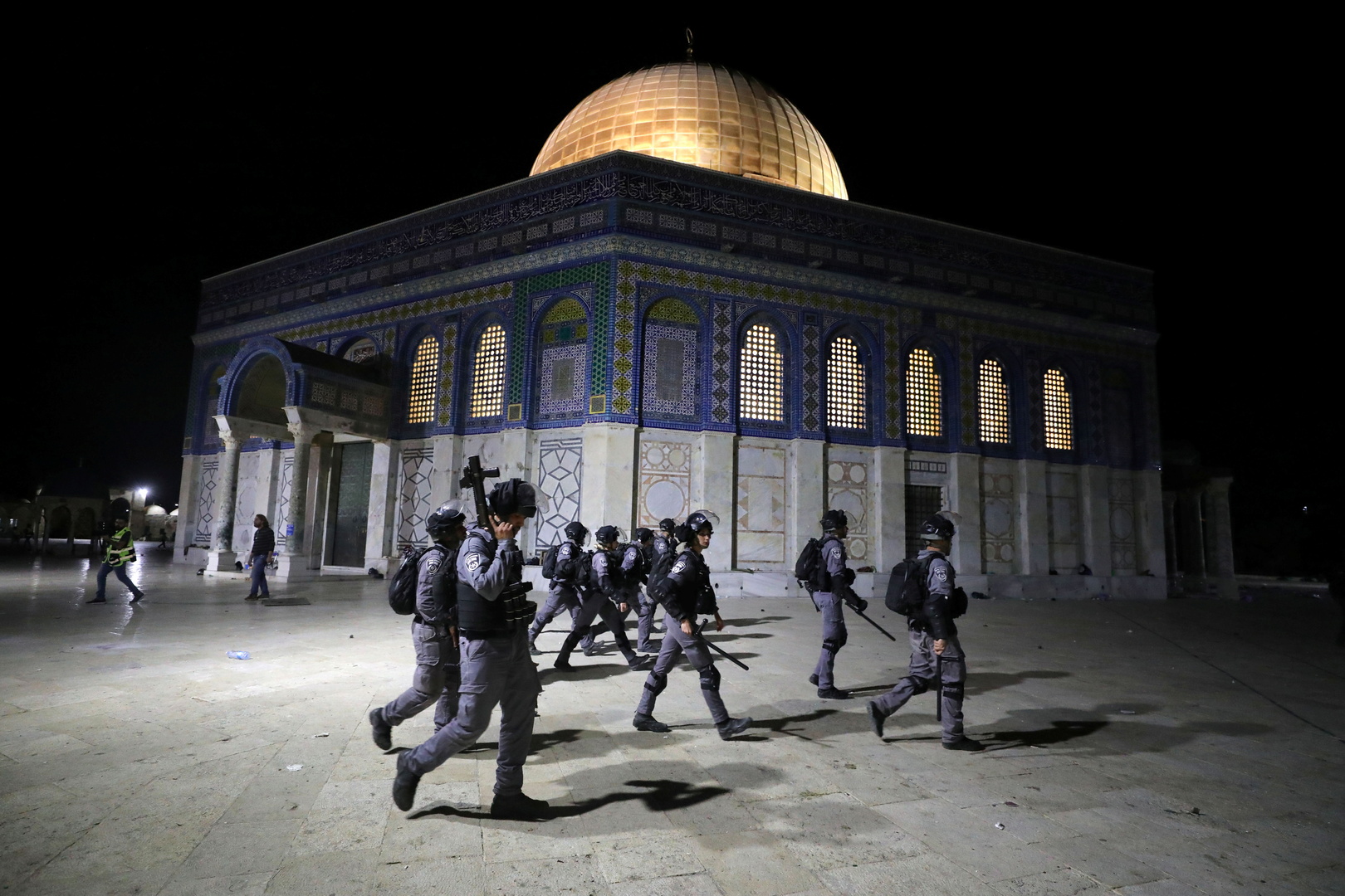 هآرتس: شرطة الاحتلال تؤجج العنف في القدس